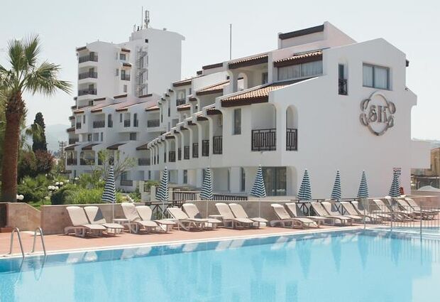 Sentinus Beach Hotel