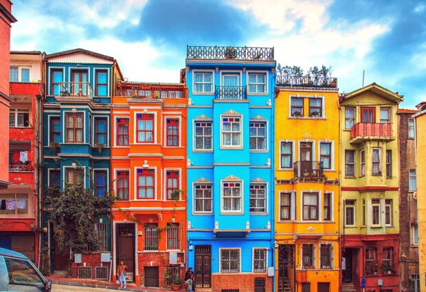 Taksim - İstiklal Caddesi - Galata - Cibali - Fener - Balat - Ayvansaray Turu