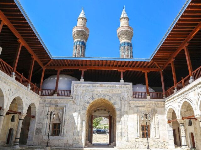 Otobüslü Doğu Anadolu Turu ( 5 Gece Otel Konaklamalı )