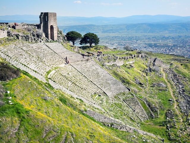 Eski Foça - Kozbeyli - Dikili - Bergama - Asklepieion ve Pergamon Turu