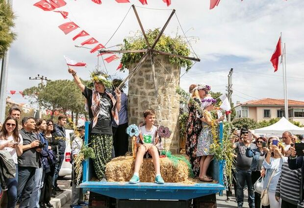 Alaçatı Ot Festivali Turu