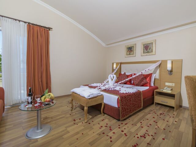 19 Mayıs'a Özel !!! Alaiye Resort & Spa Tatil Turu